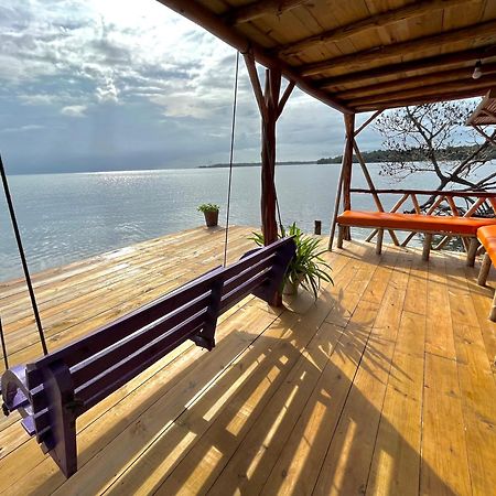 Punta Laurel Urraca Monkey Island Eco Resort (Adults Only) מראה חיצוני תמונה